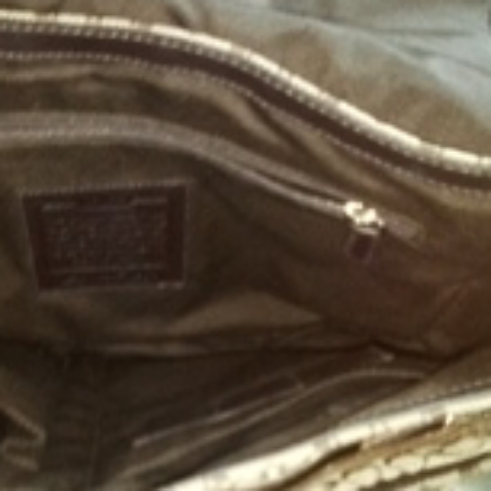 Coach bag - Picture 2 of 3